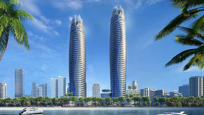 Canal Crown at Business Bay